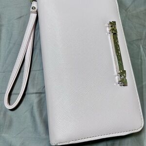 Betsey Johnson Elegant Baby Powder Pink Wristlet Zipper Clutch